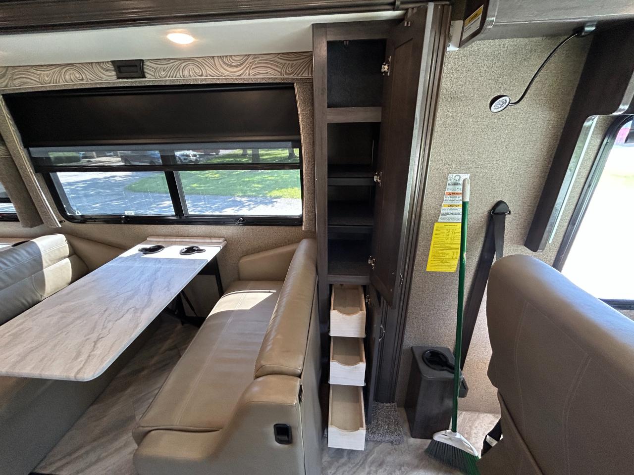 Holiday Rambler Vacationer  2019
