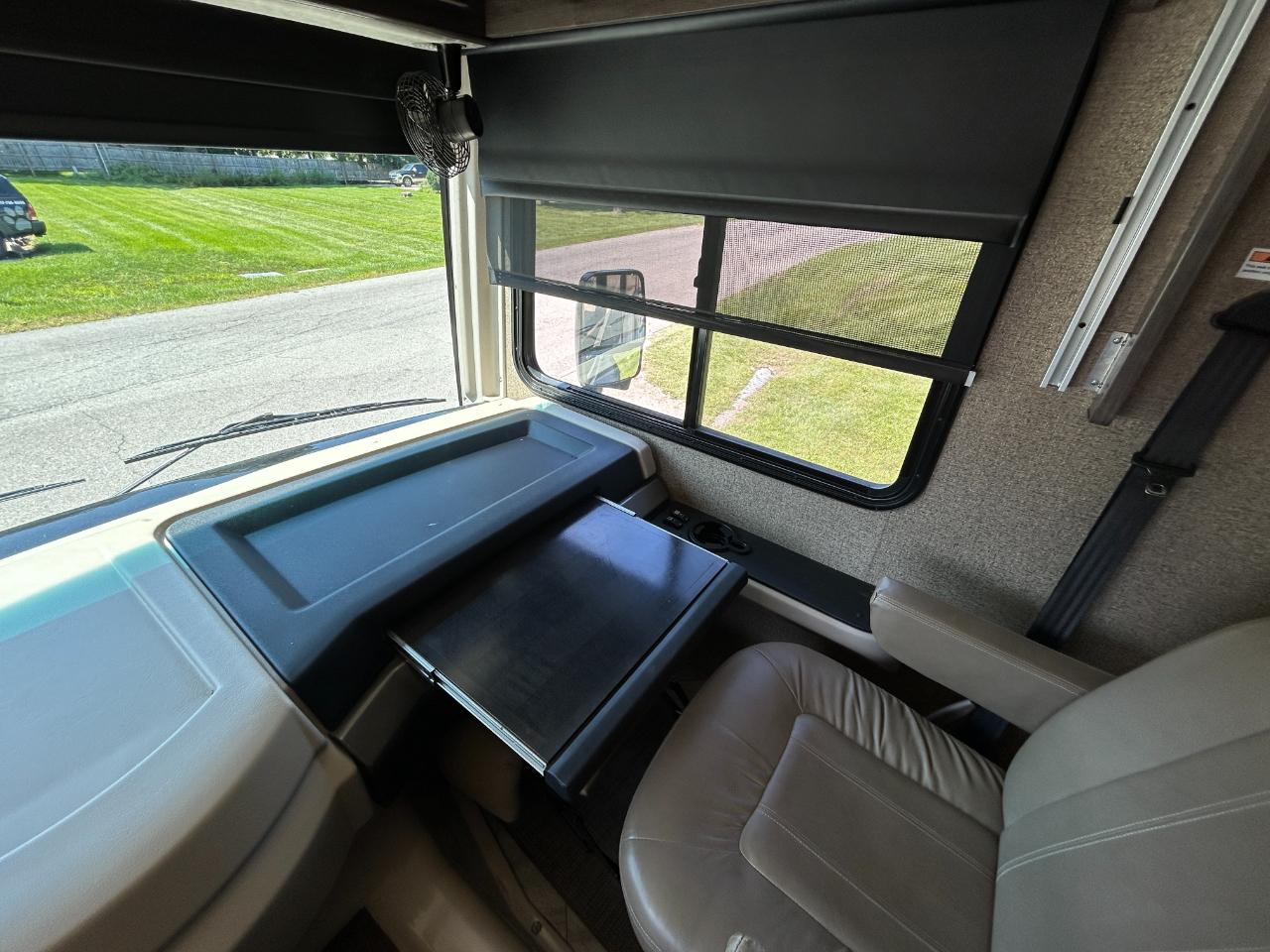 Holiday Rambler Vacationer  2019