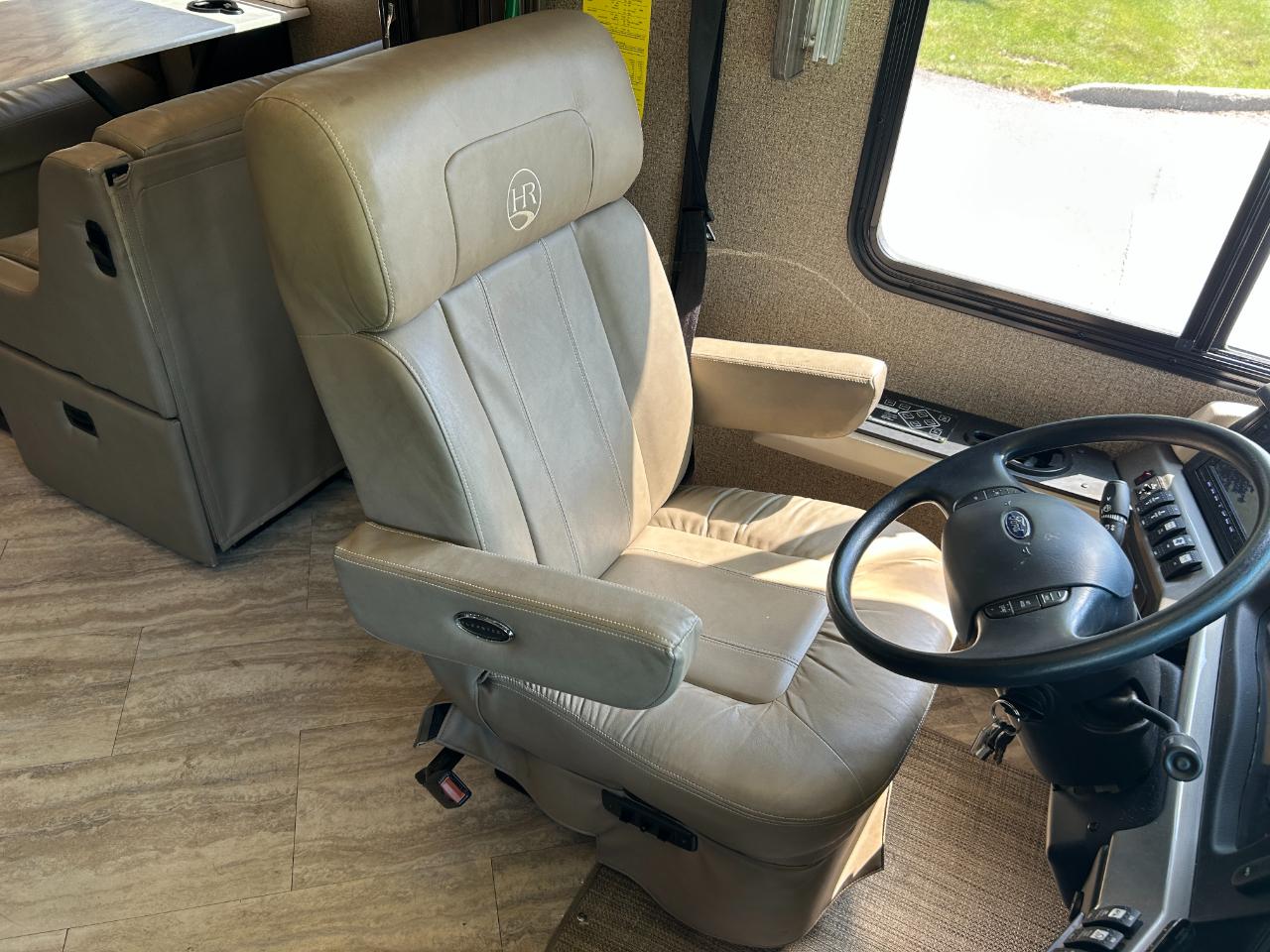 Holiday Rambler Vacationer  2019