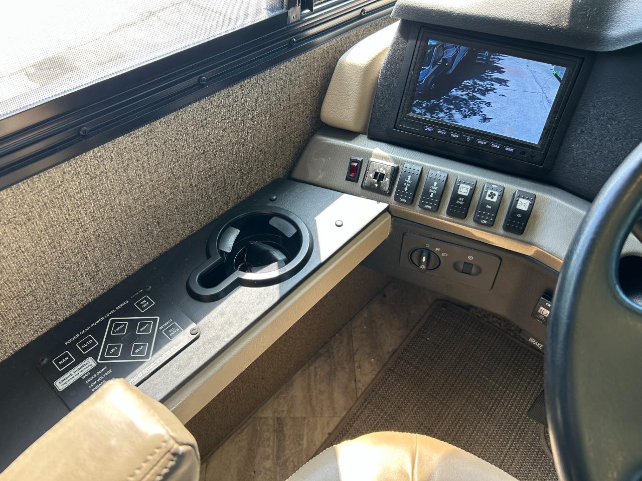 Holiday Rambler Vacationer  2019