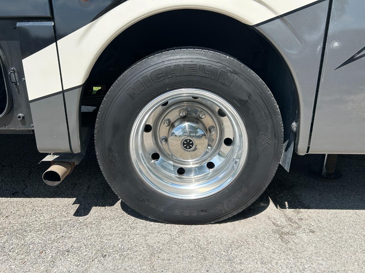 Holiday Rambler Vacationer  2019
