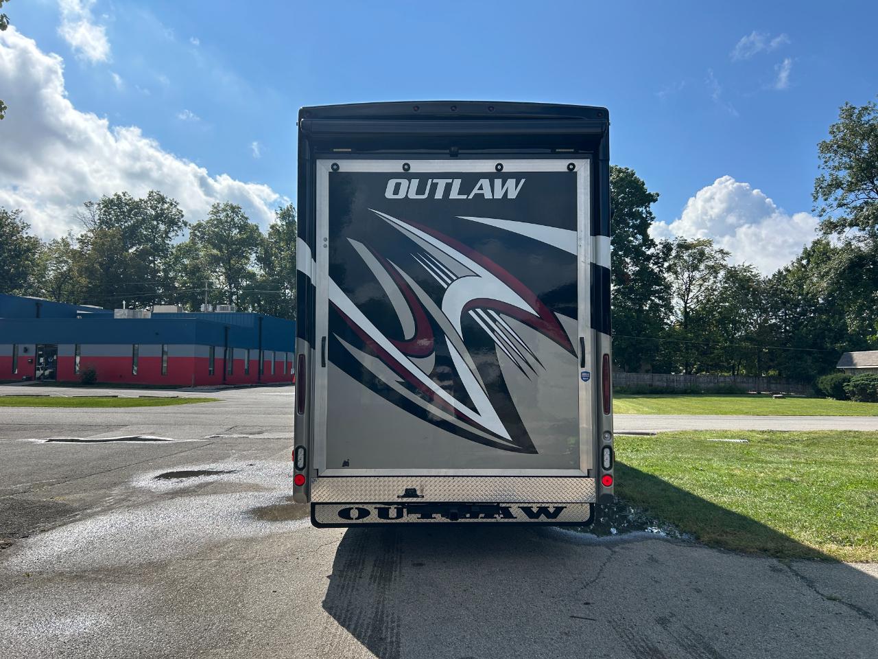 Thor Motor Coach Outlaw  2022