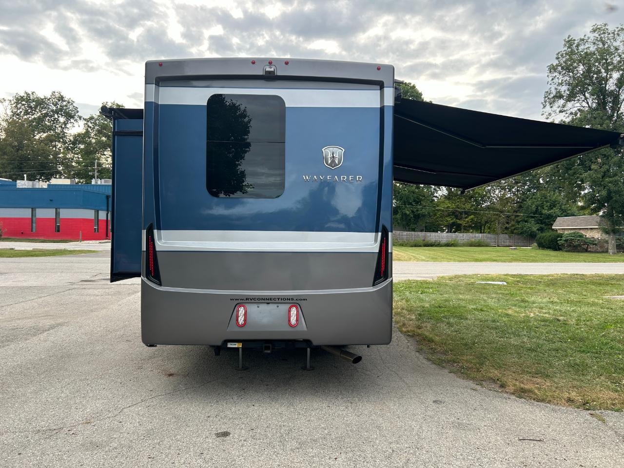 Tiffin Motorhomes Wayfarer  2021