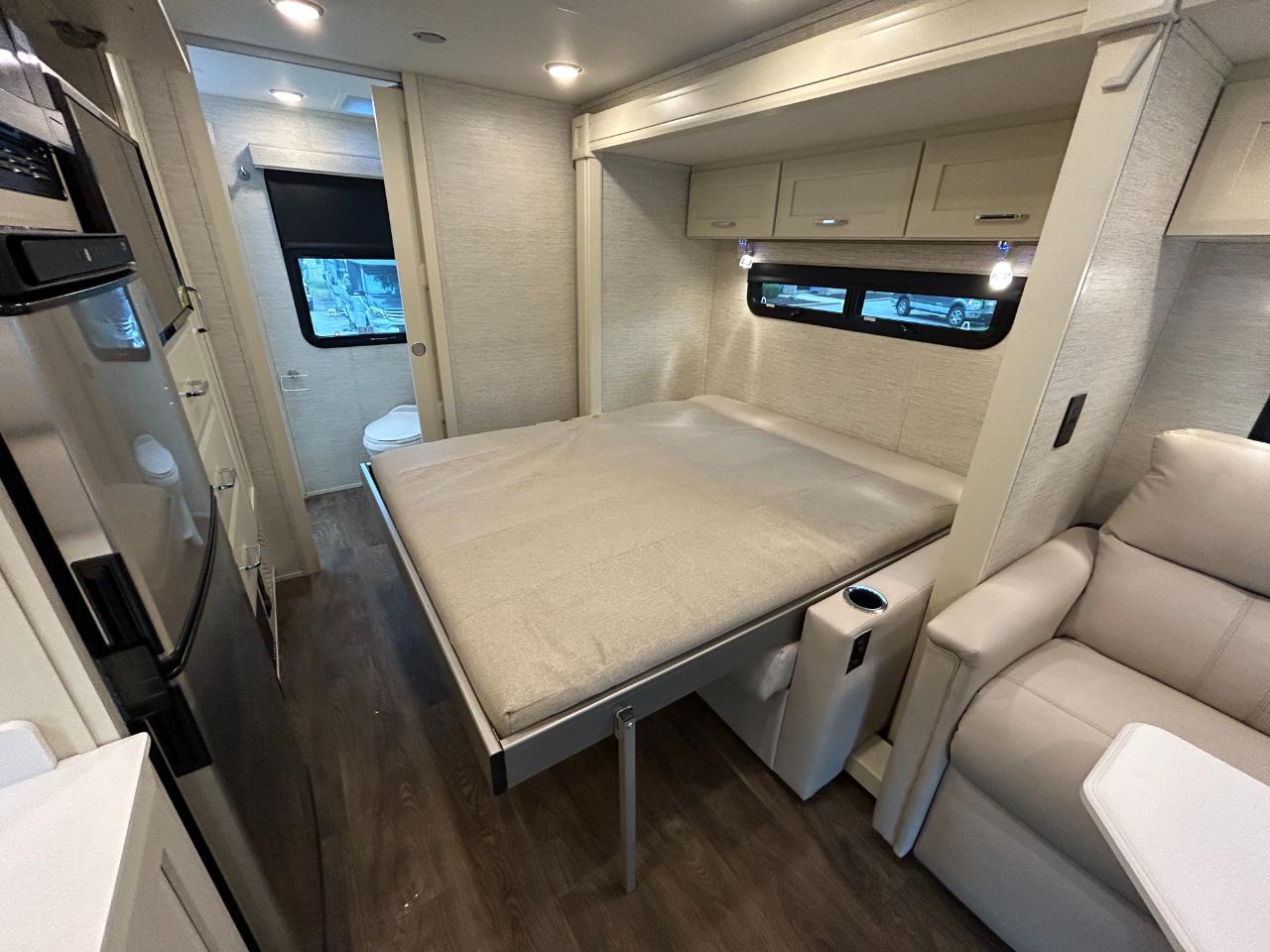 Tiffin Motorhomes Wayfarer  2021