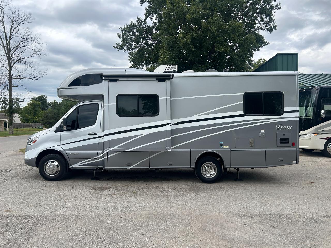 Winnebago View  2022