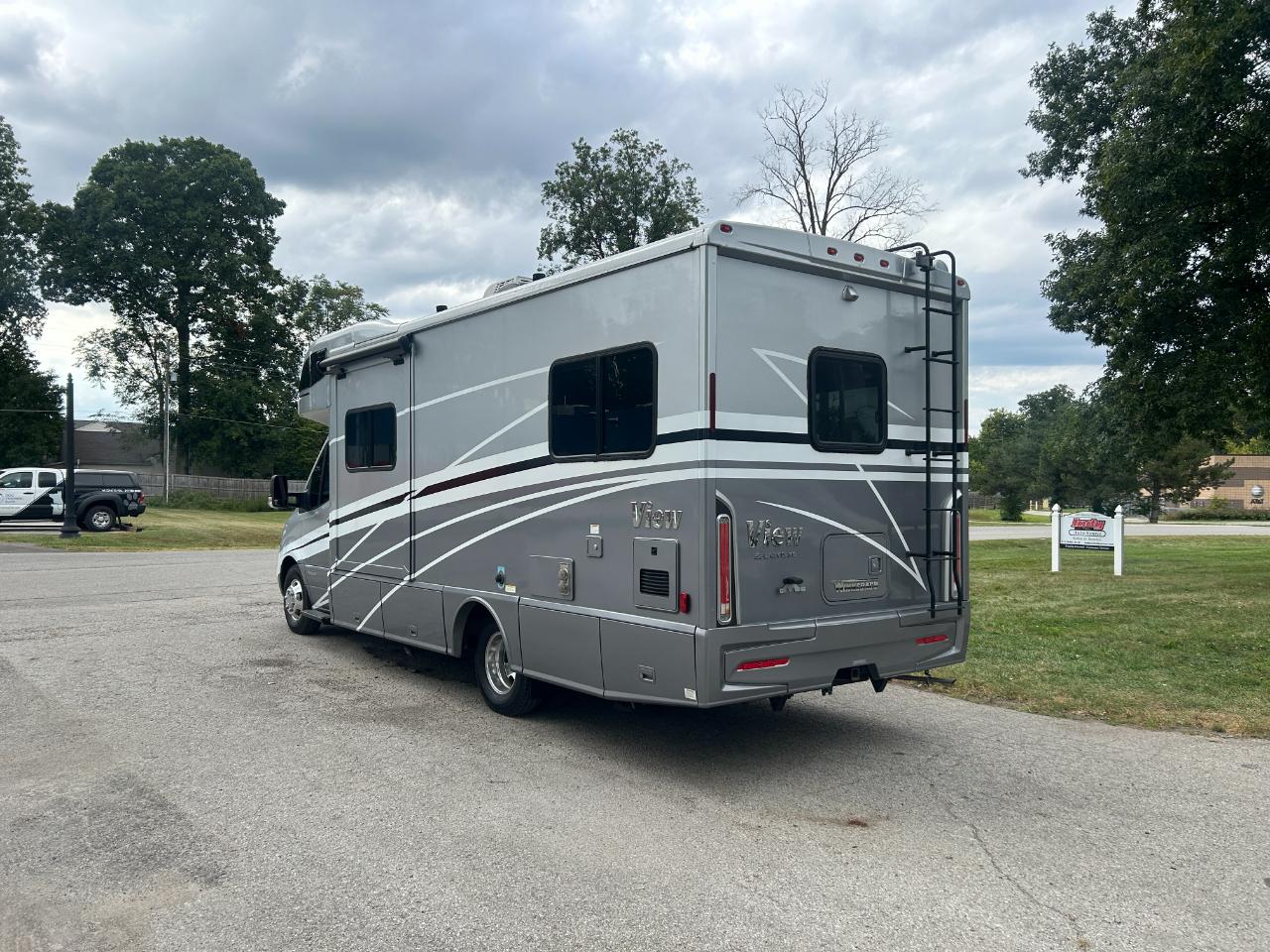 Winnebago View  2022