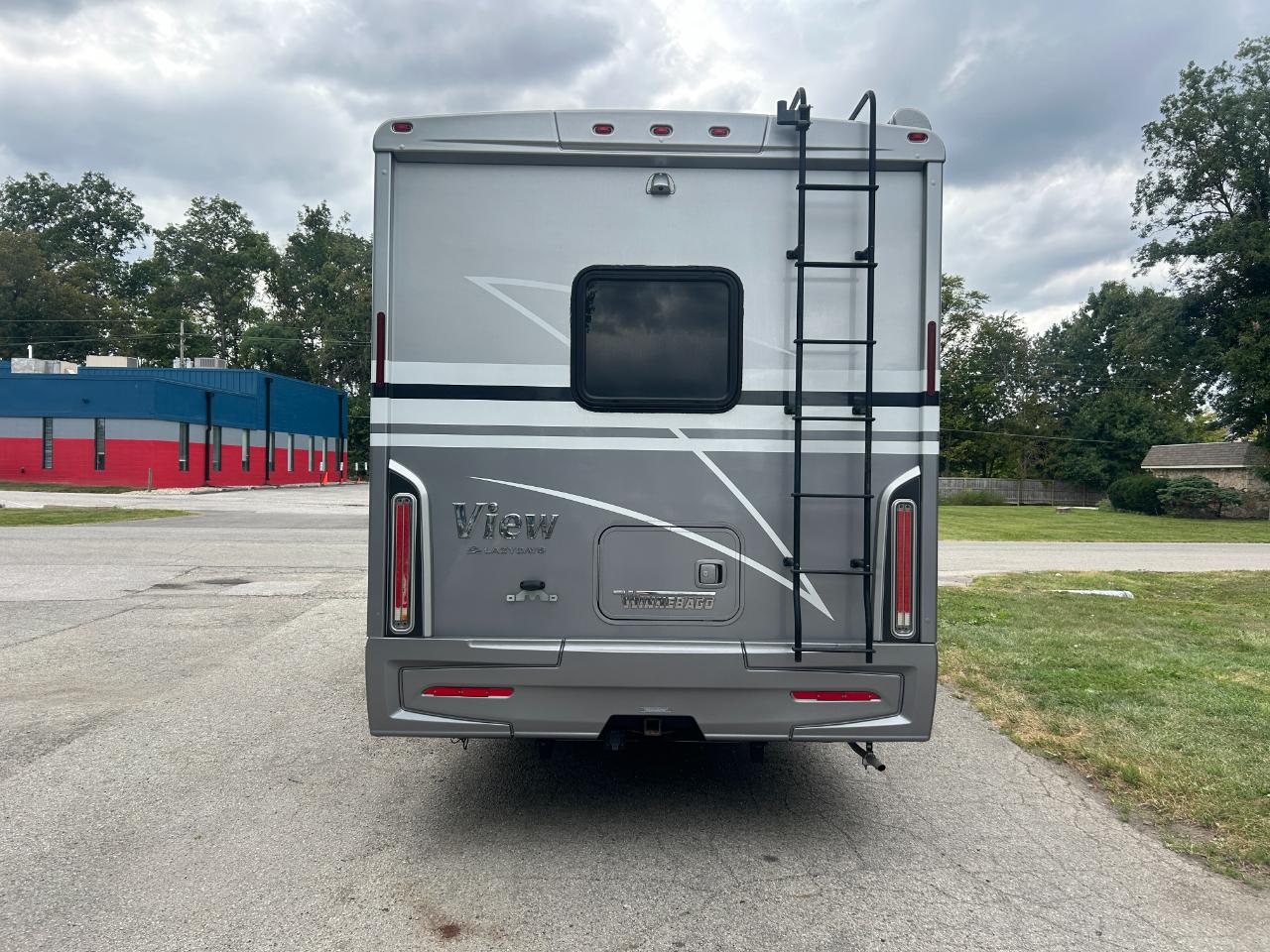 Winnebago View  2022