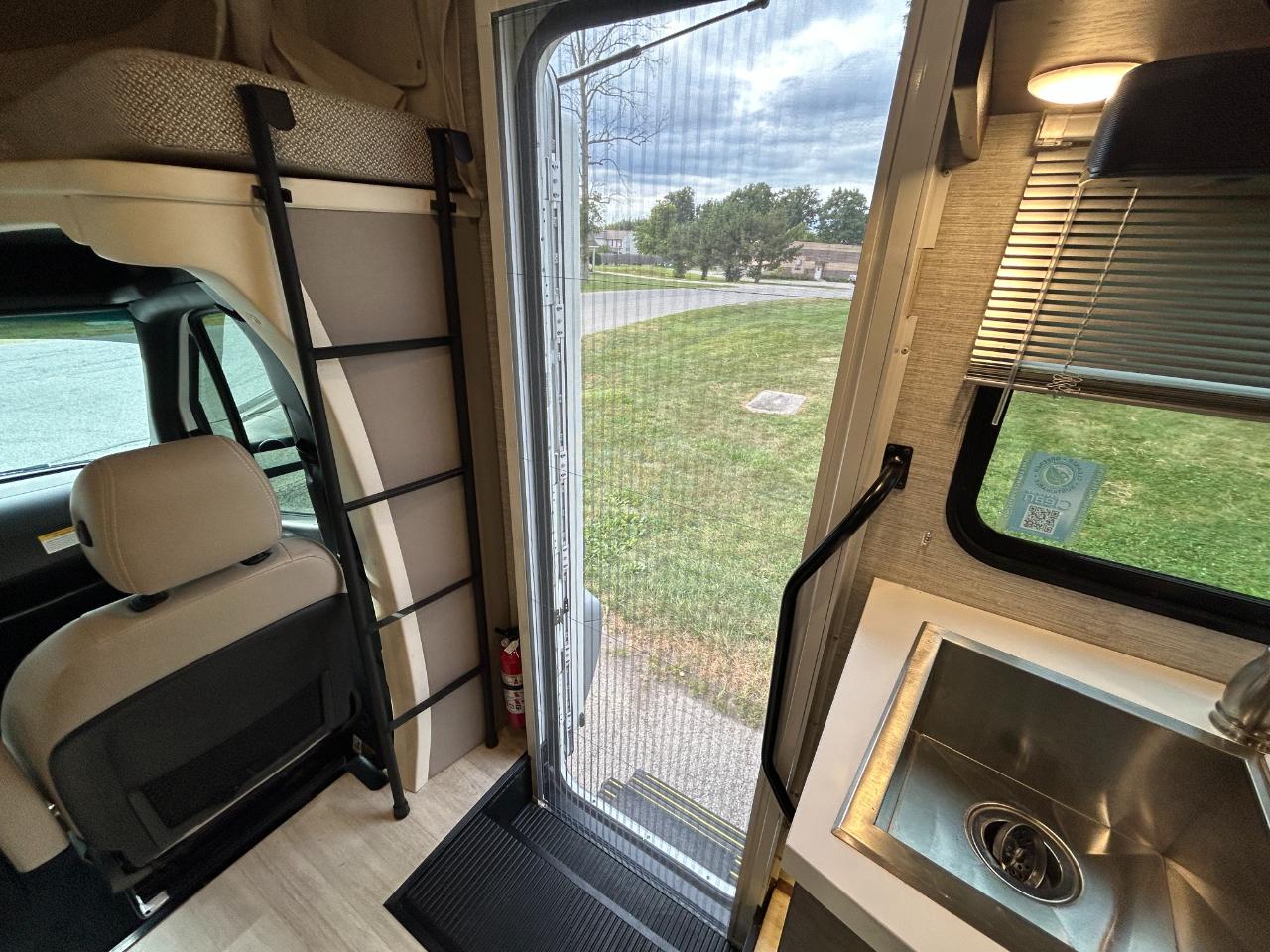 Winnebago View  2022