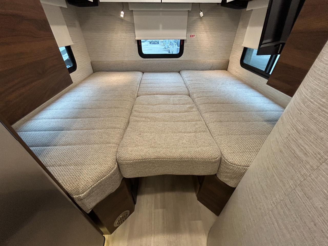Winnebago View  2022