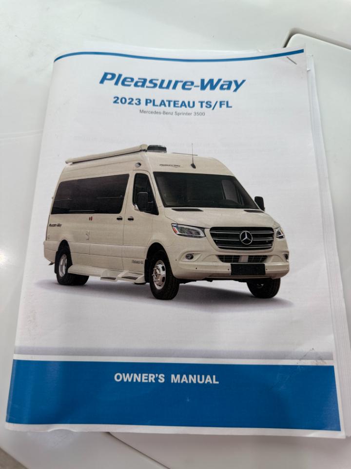 Pleasure-Way The Plateau TS  2024