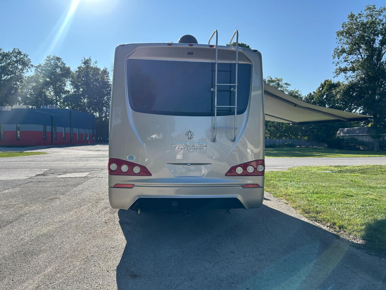 Leisure Travel UNITY U24CB  2020