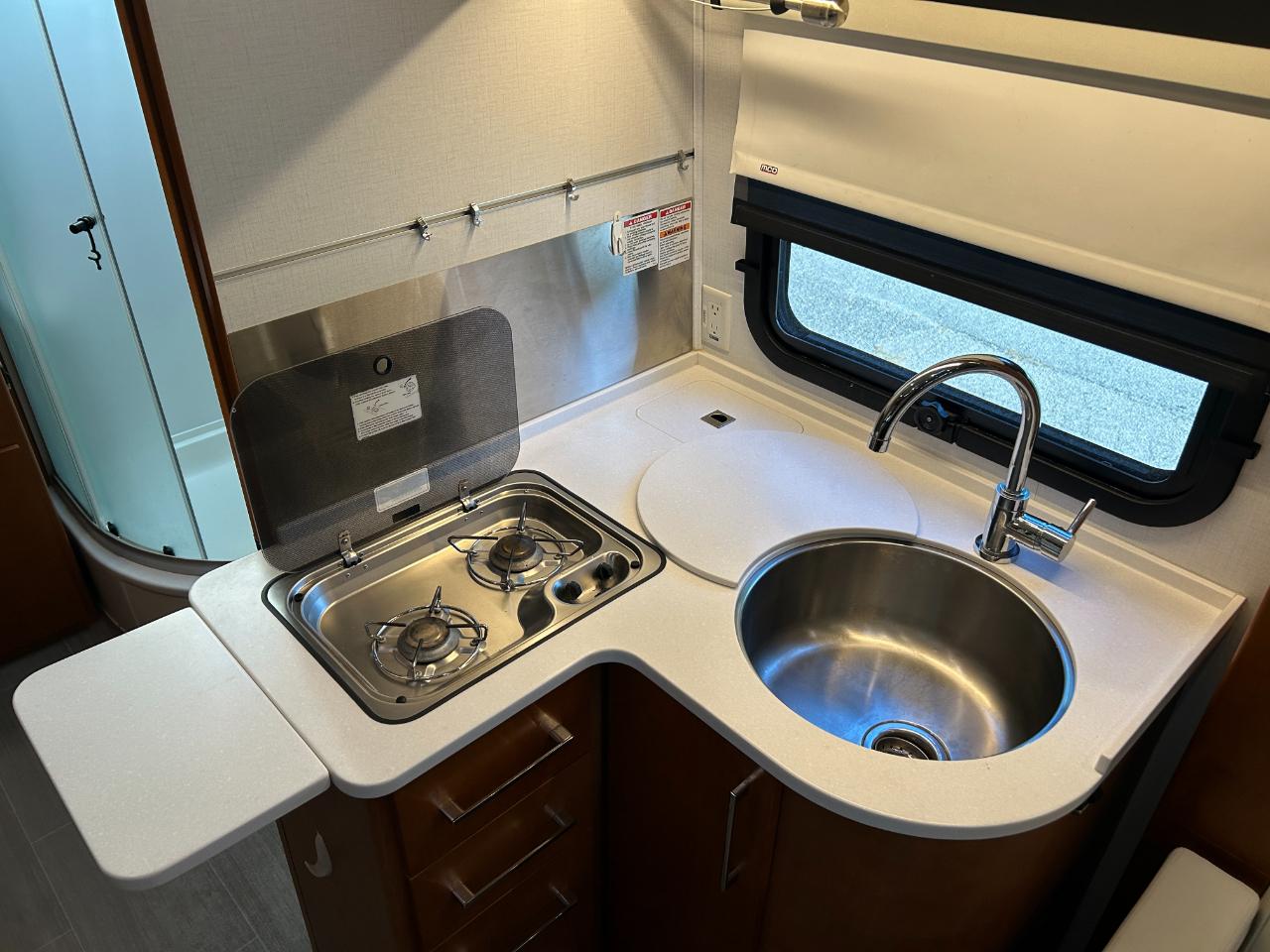 Leisure Travel UNITY U24CB  2020