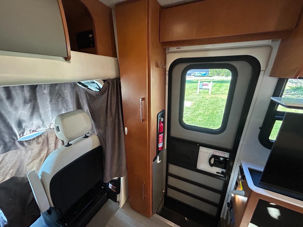 Leisure Travel UNITY U24CB  2020