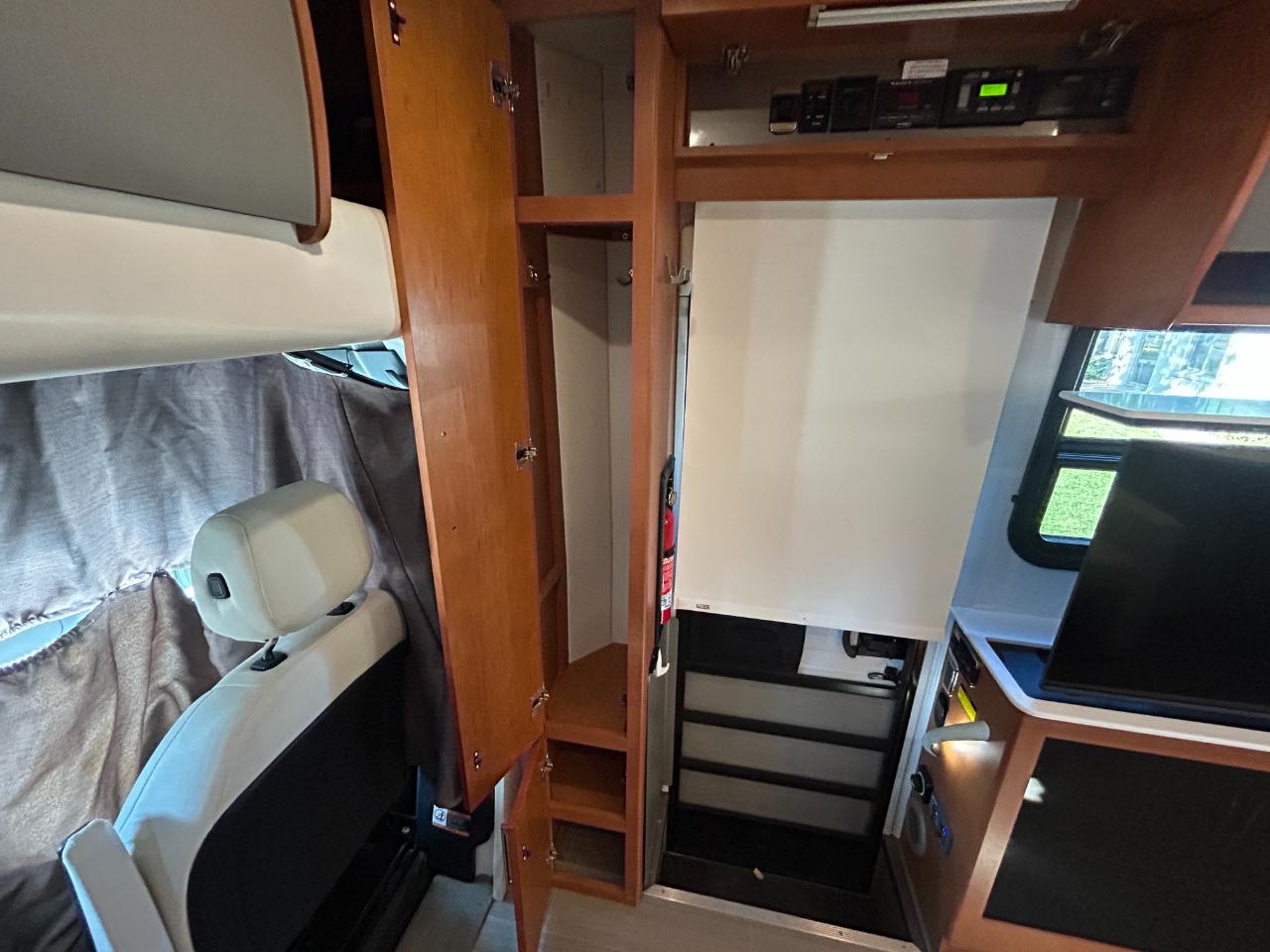 Leisure Travel UNITY U24CB  2020
