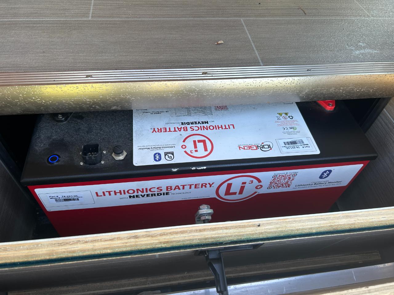 Leisure Travel UNITY U24CB  2020