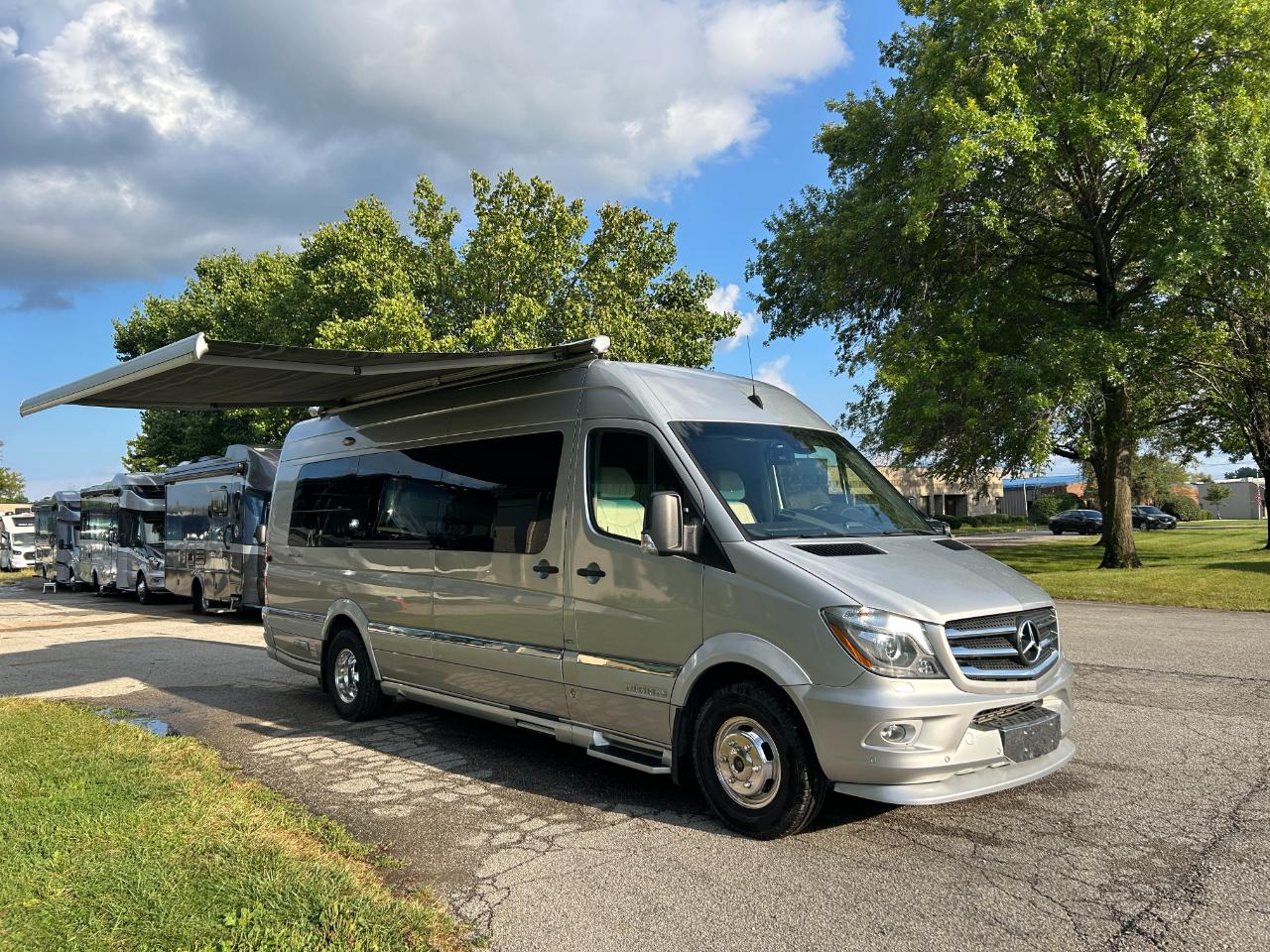 Airstream Interstate  2016