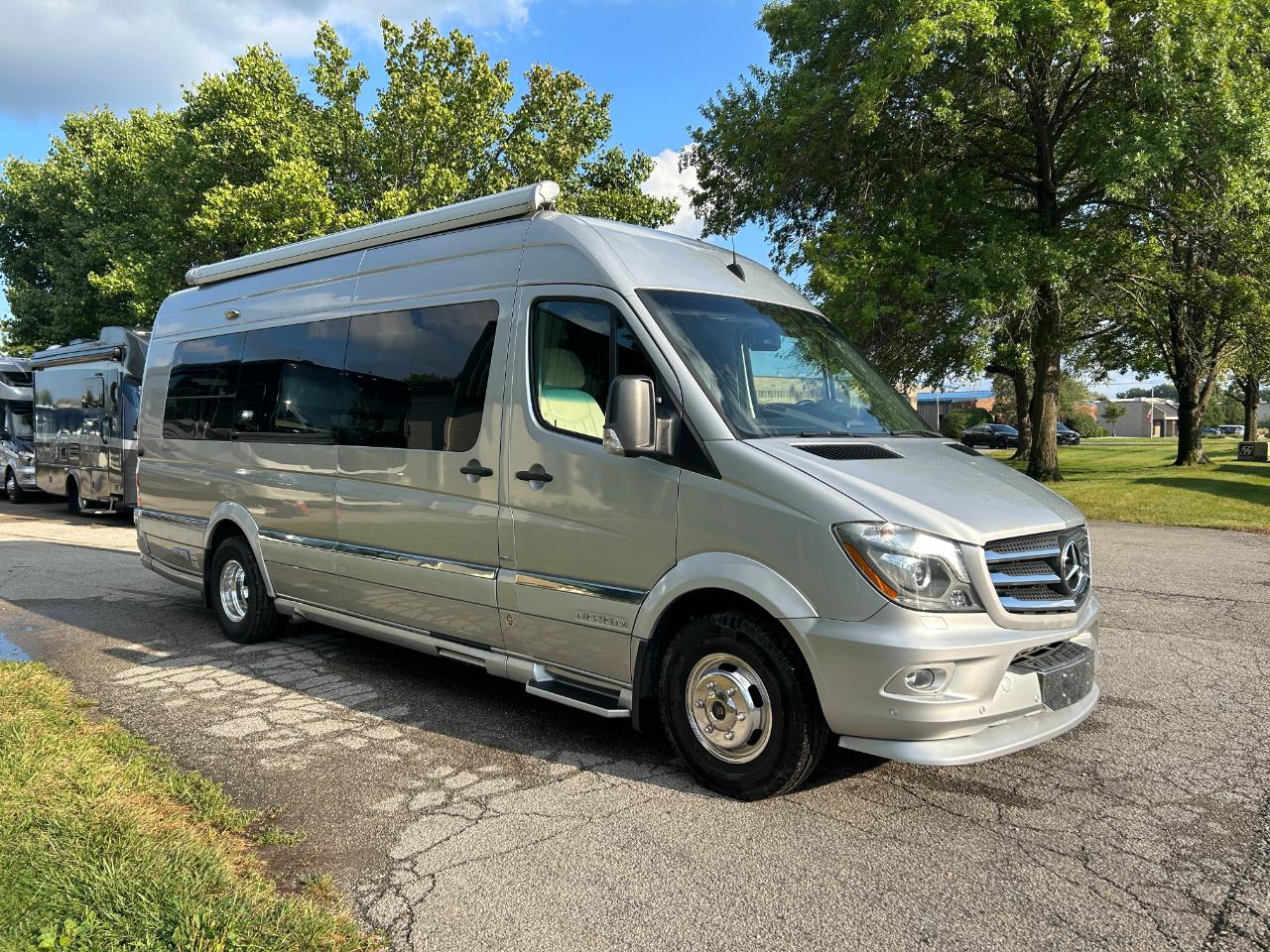 Airstream Interstate  2016