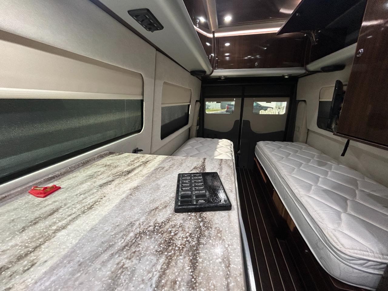 Airstream Interstate  2016