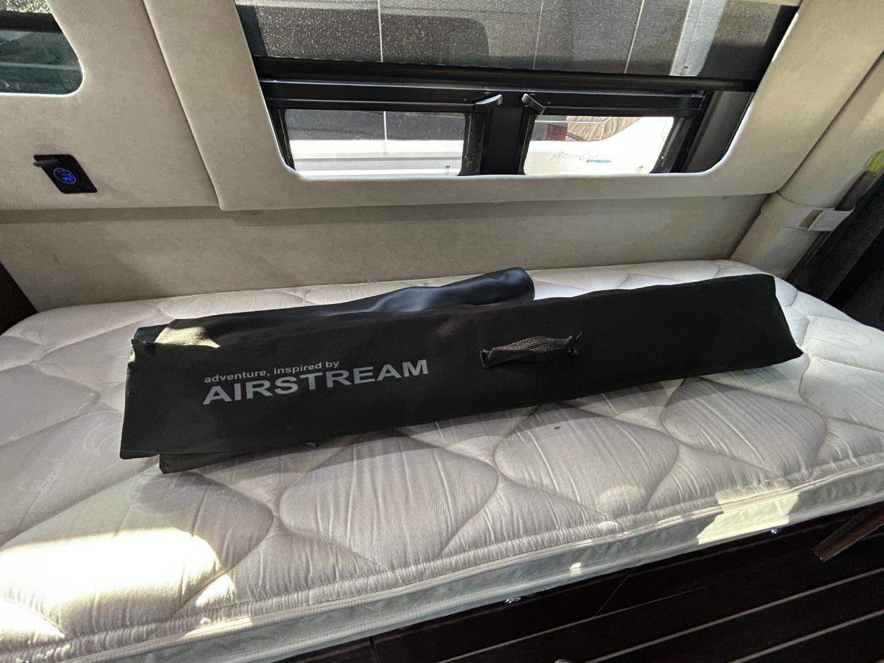 Airstream Interstate  2016