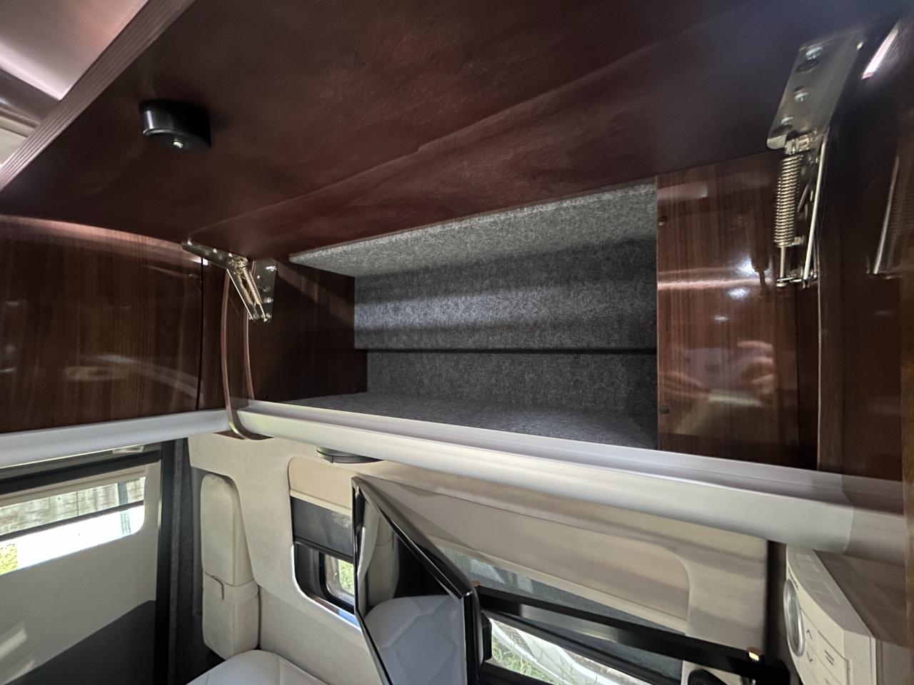 Airstream Interstate  2016