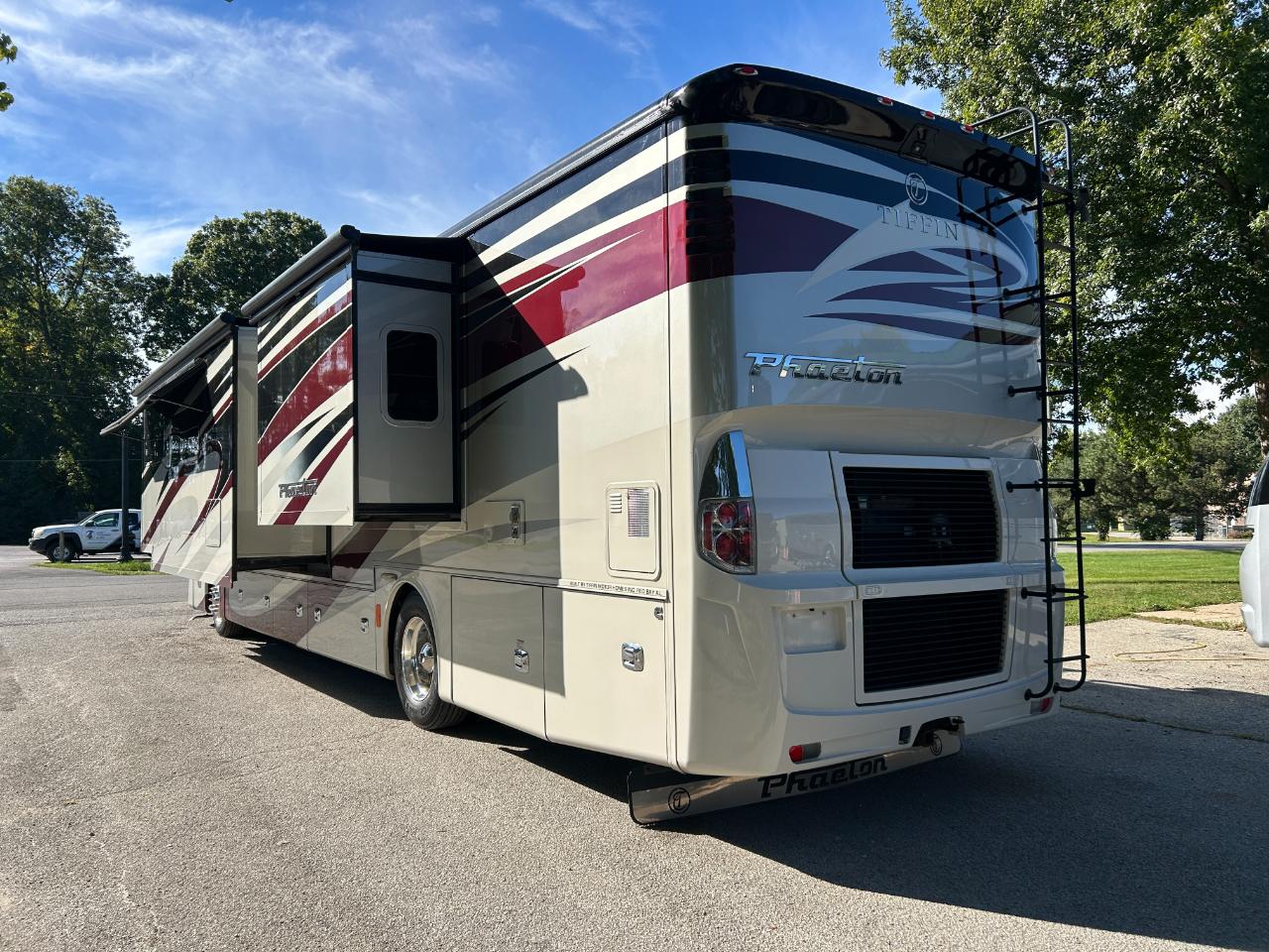 Tiffin Motorhomes Phaeton  2018