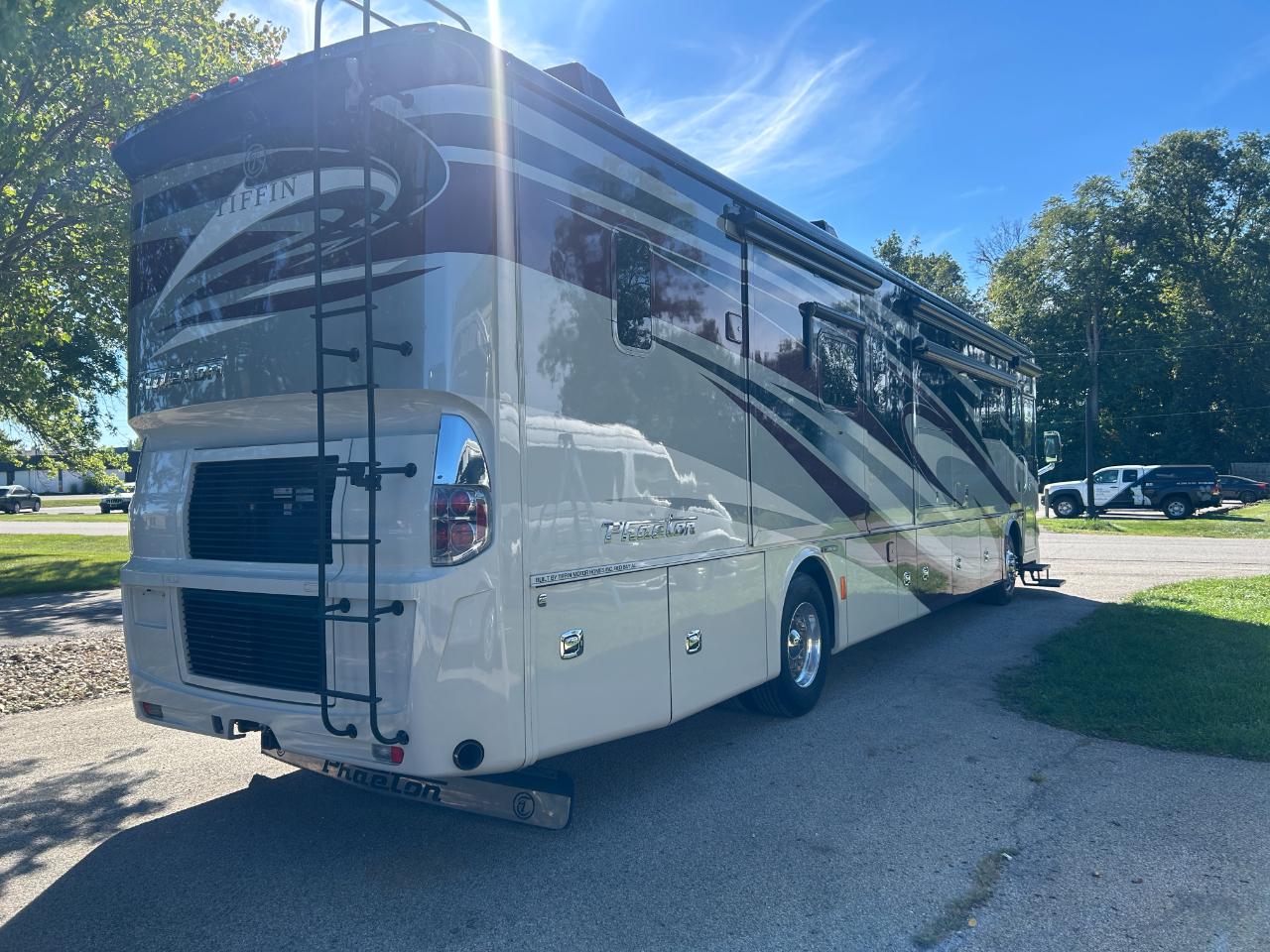 Tiffin Motorhomes Phaeton  2018