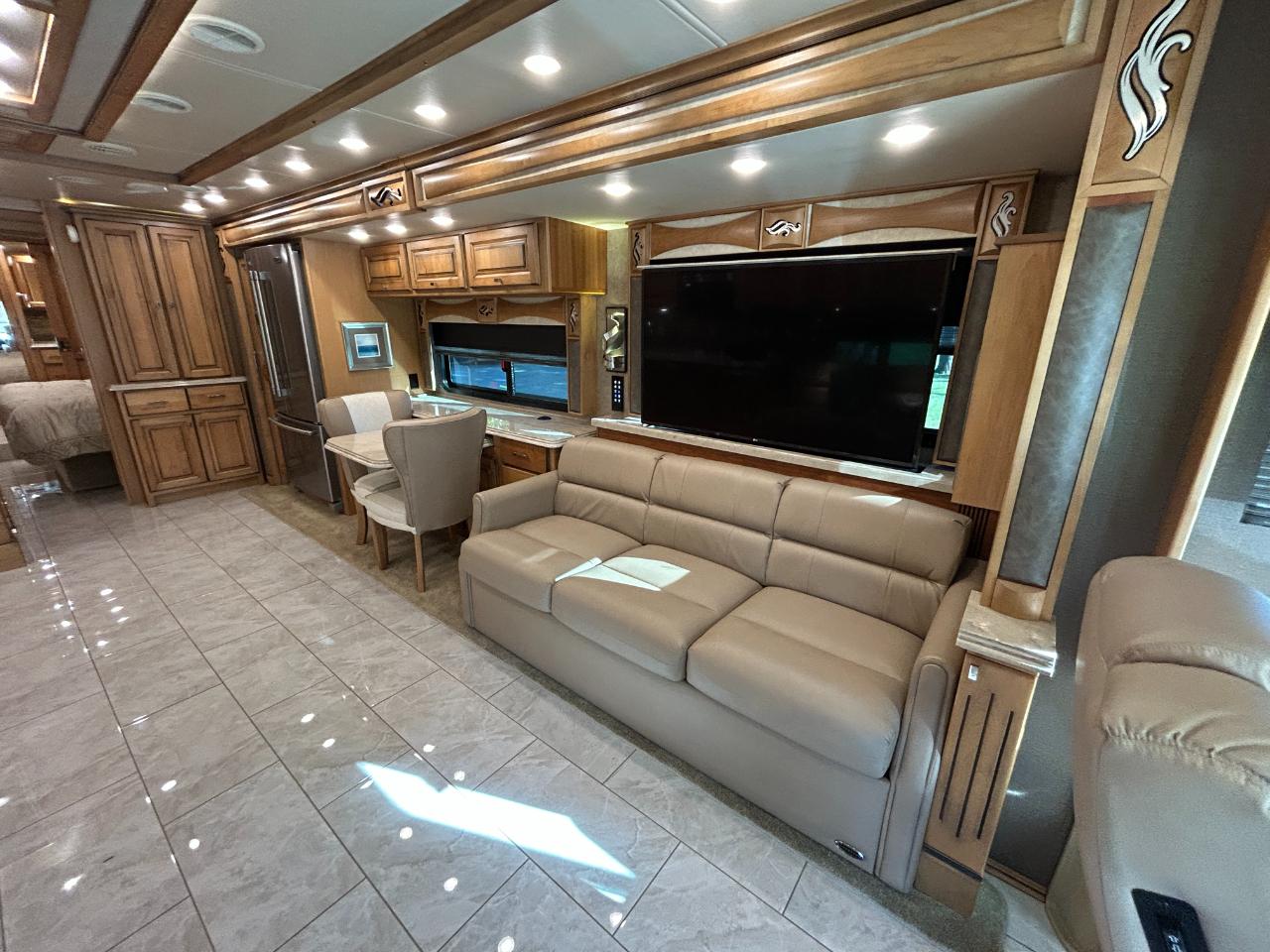 Tiffin Motorhomes Phaeton  2018
