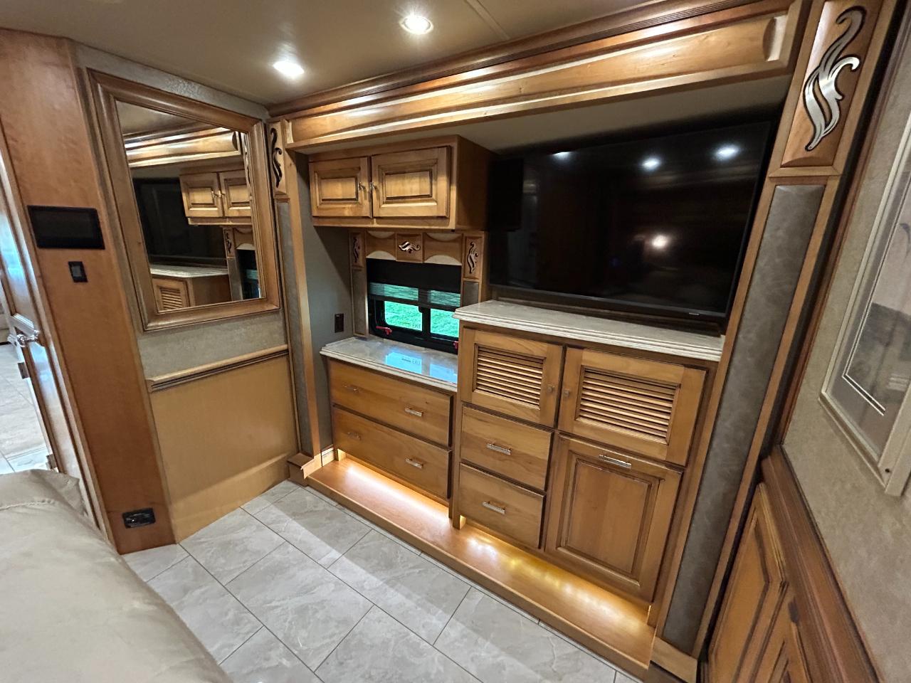Tiffin Motorhomes Phaeton  2018