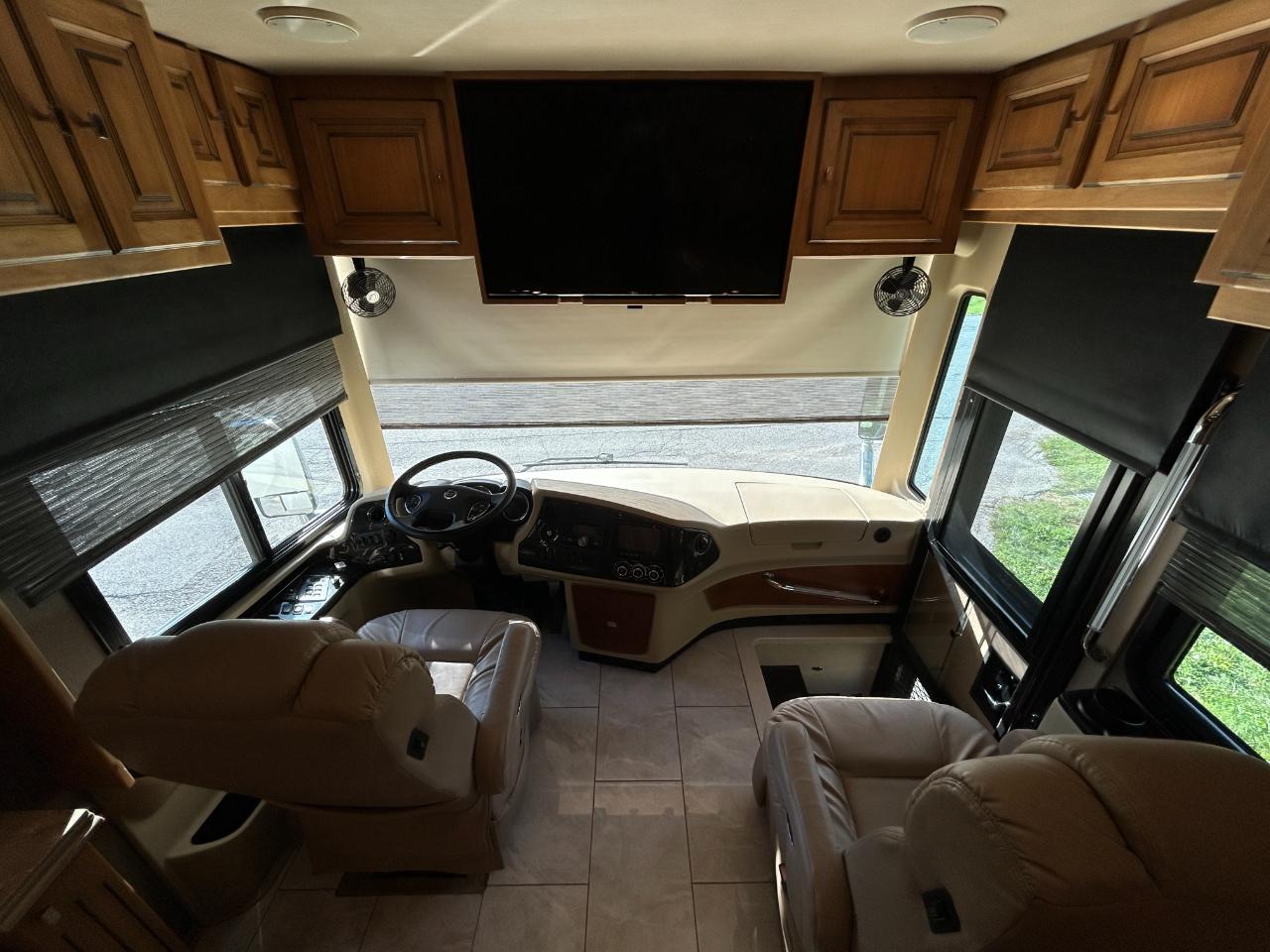 Tiffin Motorhomes Phaeton  2018