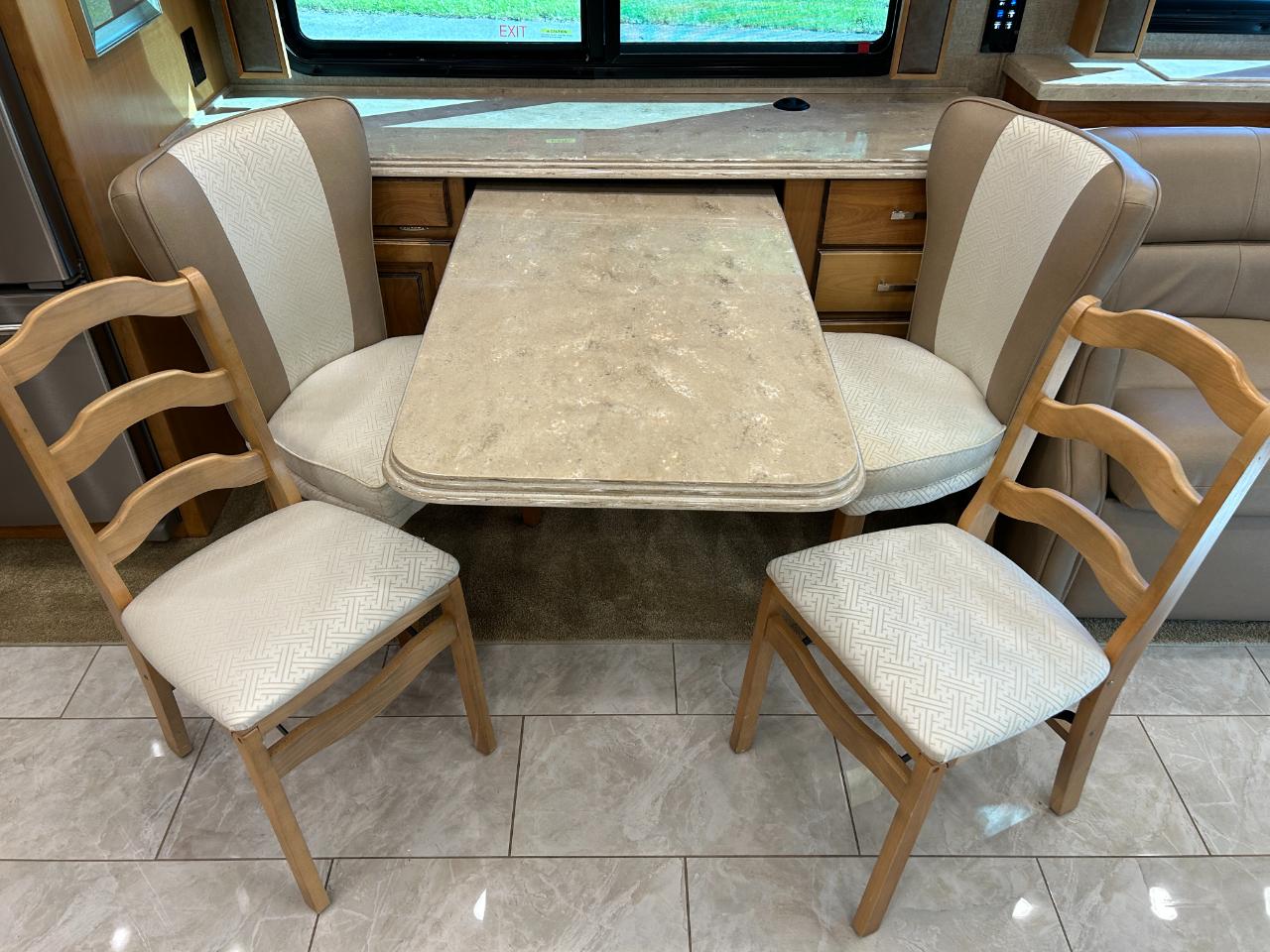Tiffin Motorhomes Phaeton  2018