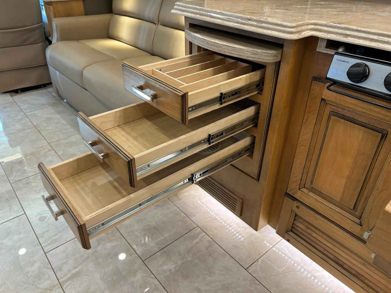 Tiffin Motorhomes Phaeton  2018