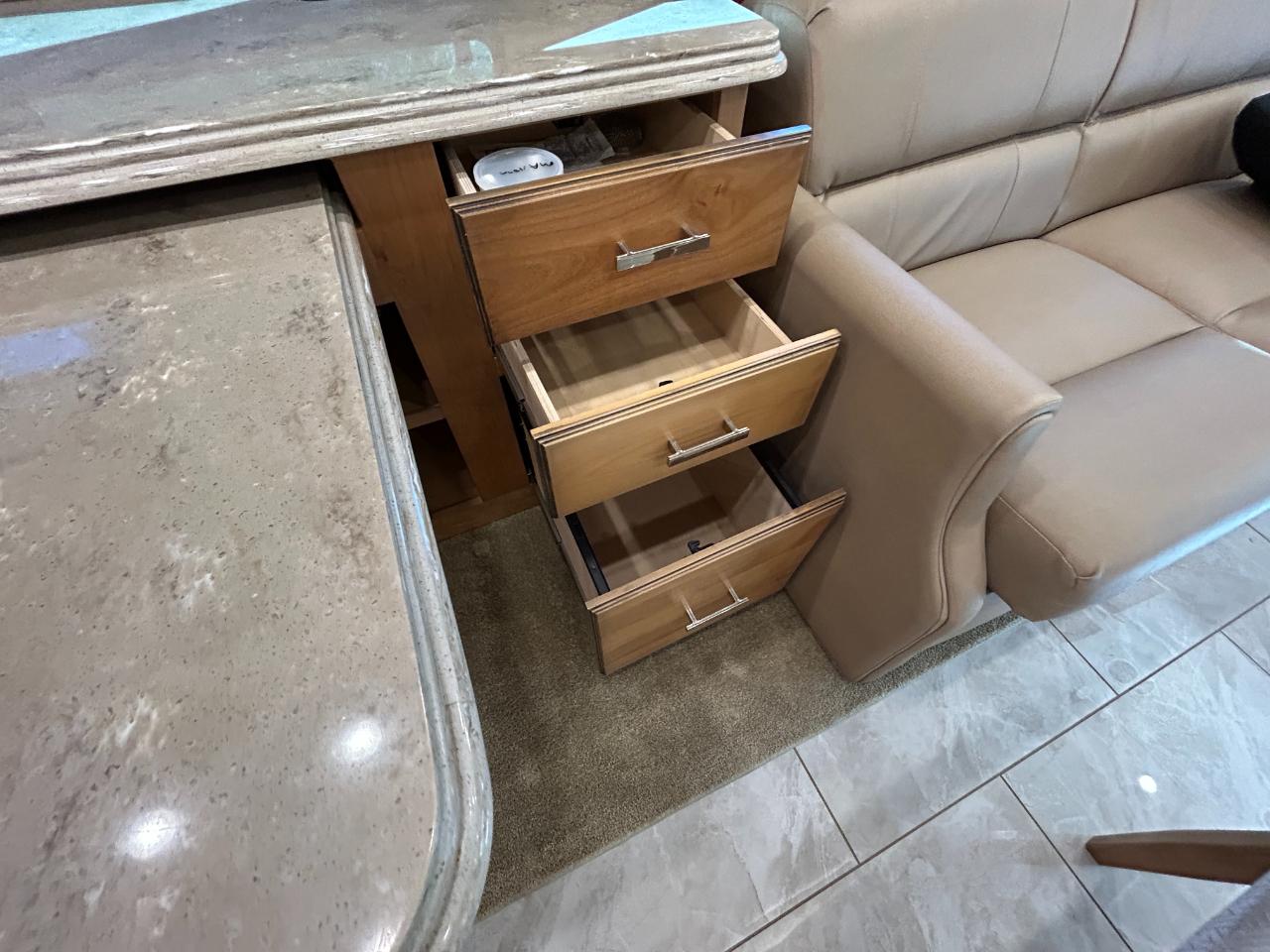 Tiffin Motorhomes Phaeton  2018