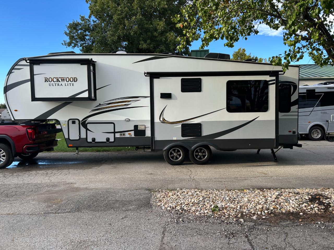 Forest River Rockwood Ultra lite  2021