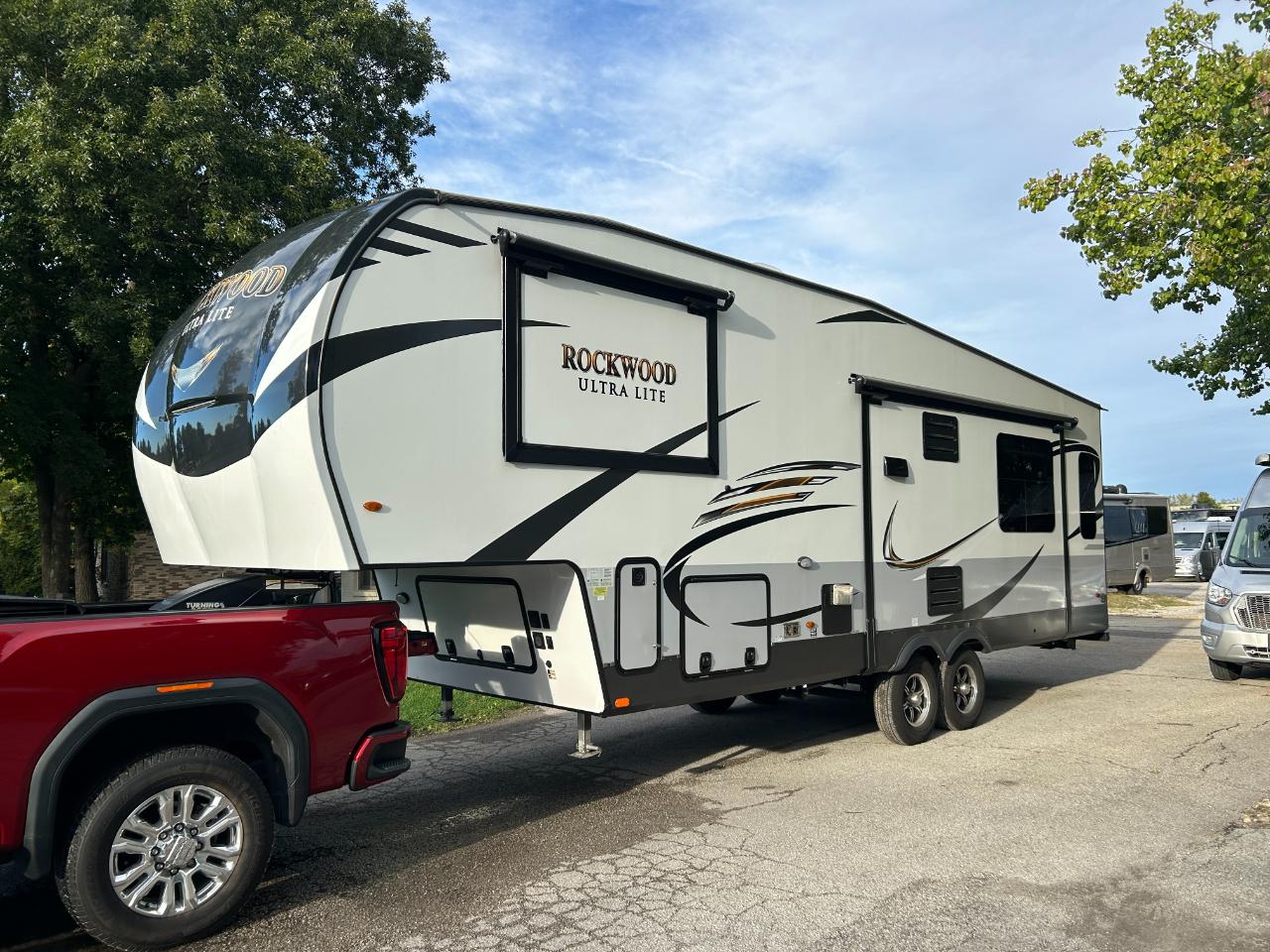 Forest River Rockwood Ultra lite  2021