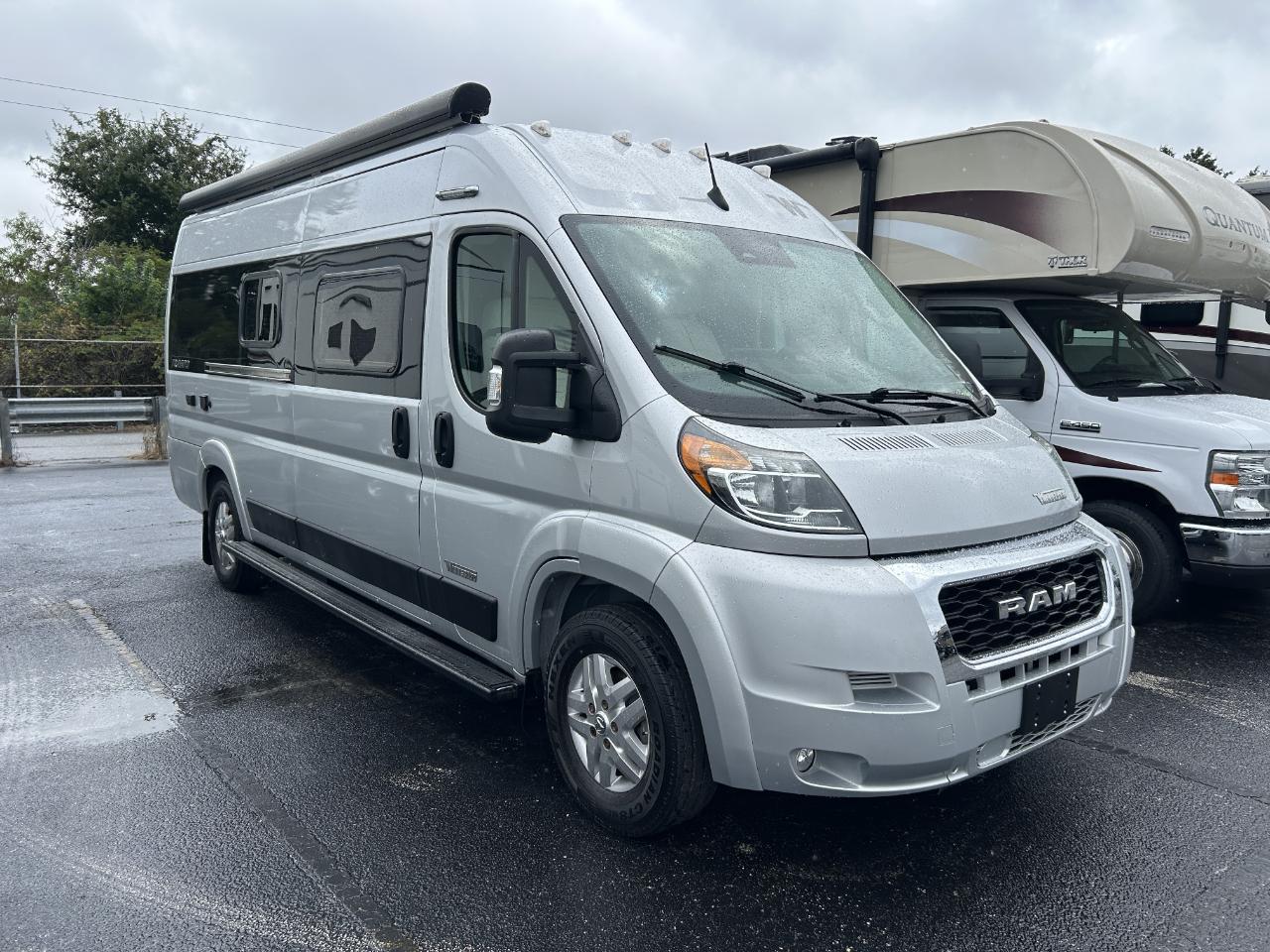 Winnebago Travato  2023