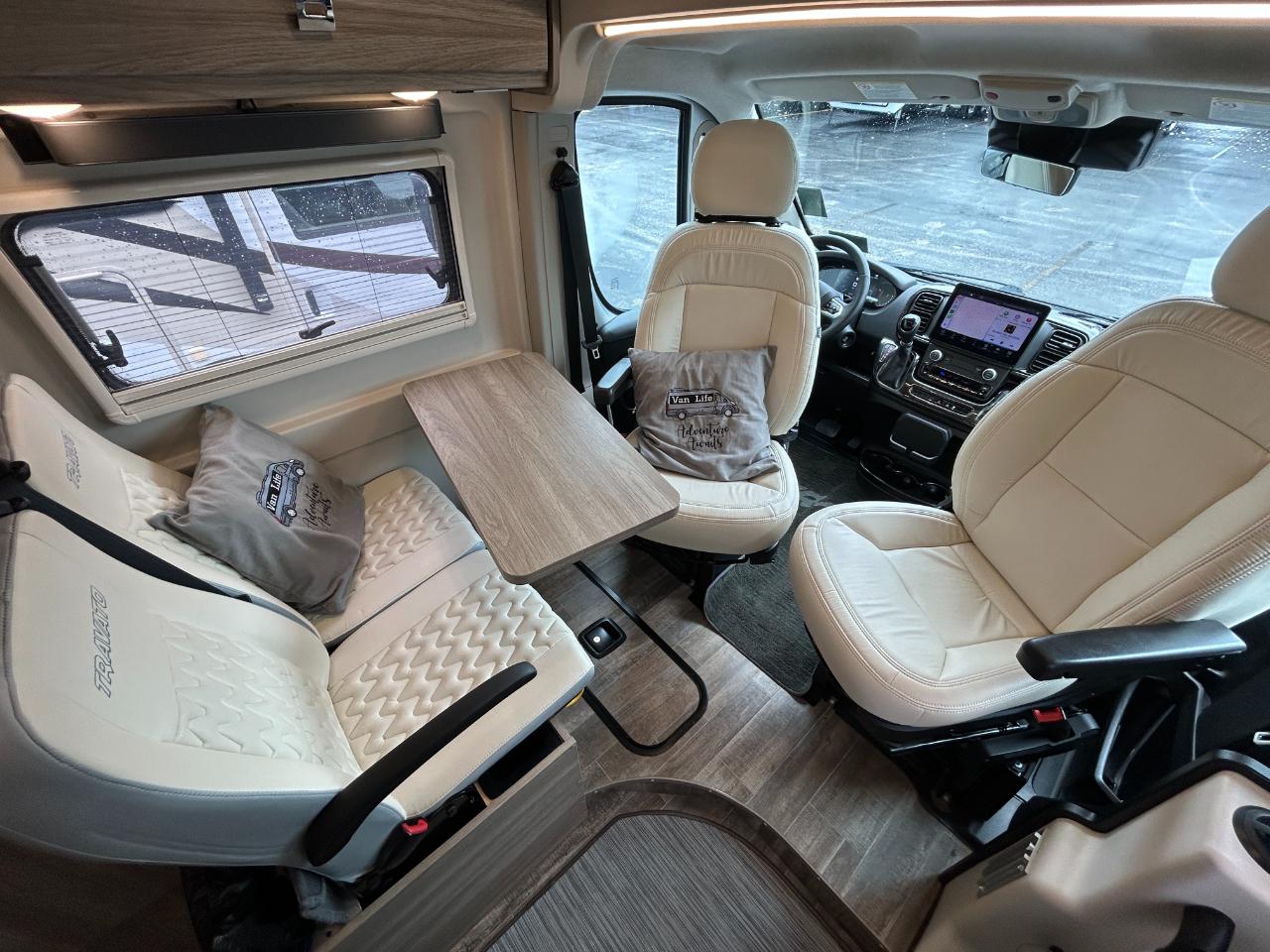 Winnebago Travato  2023