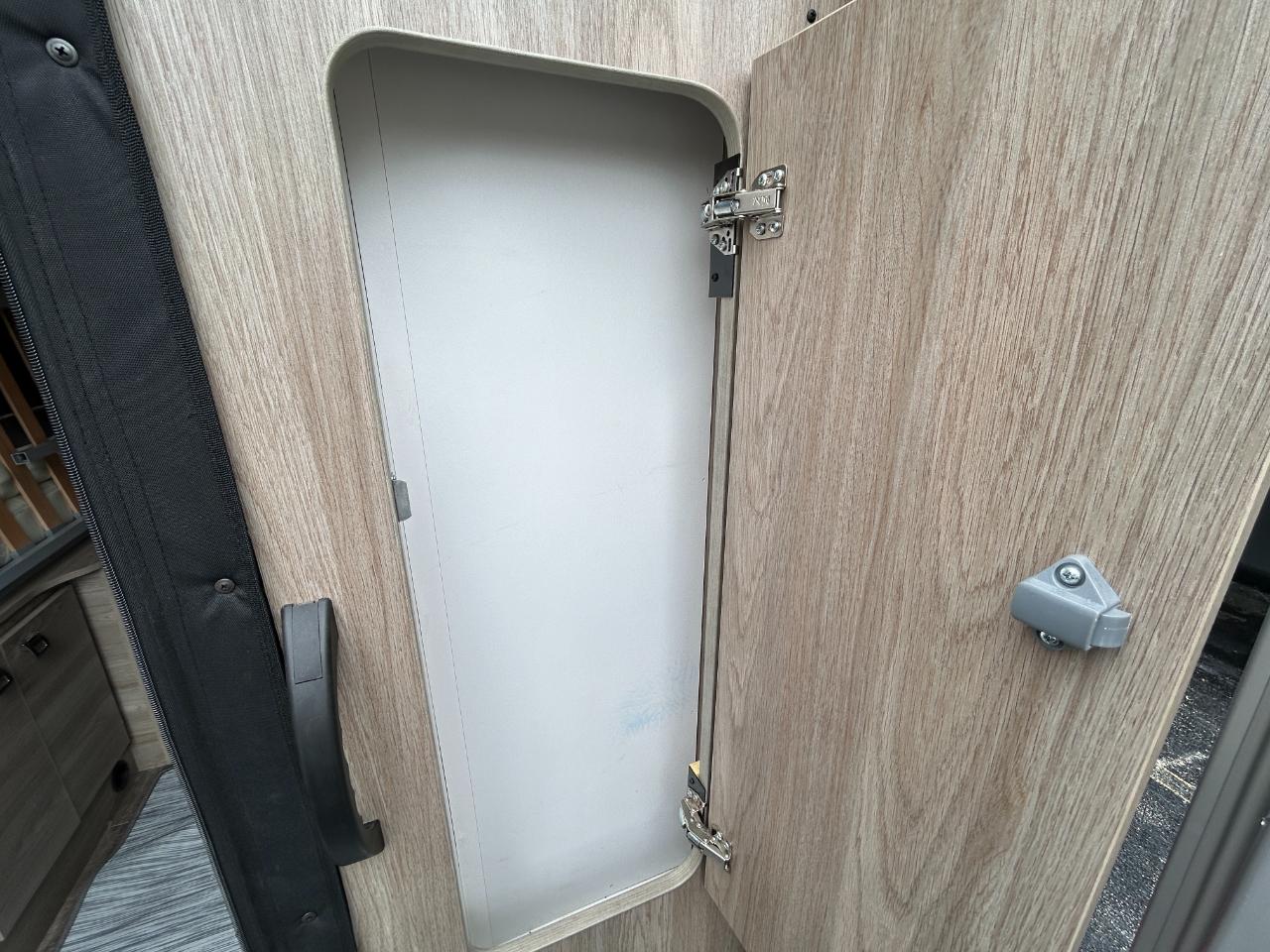 Winnebago Travato  2023