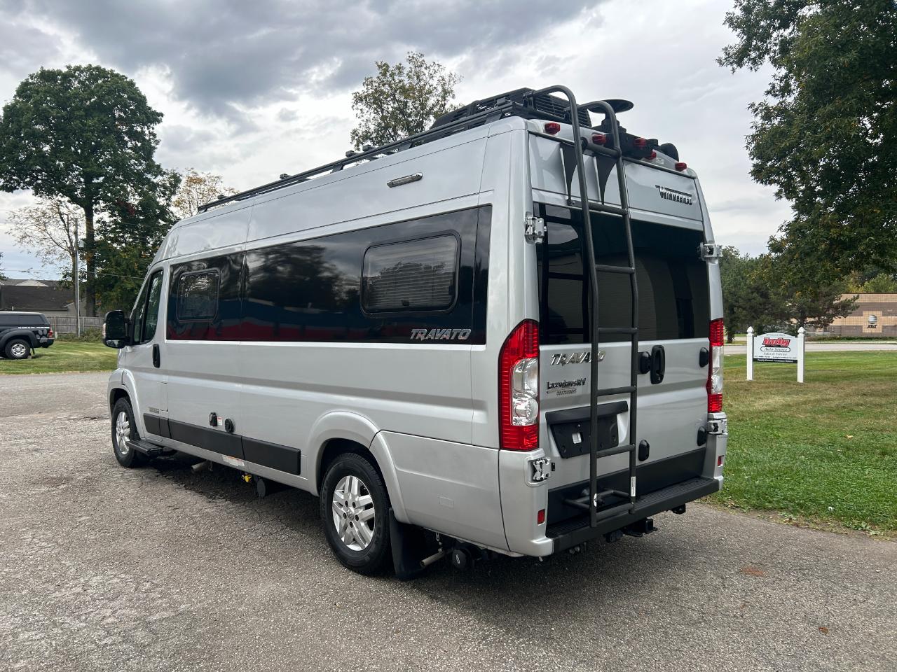 Winnebago Travato  2023