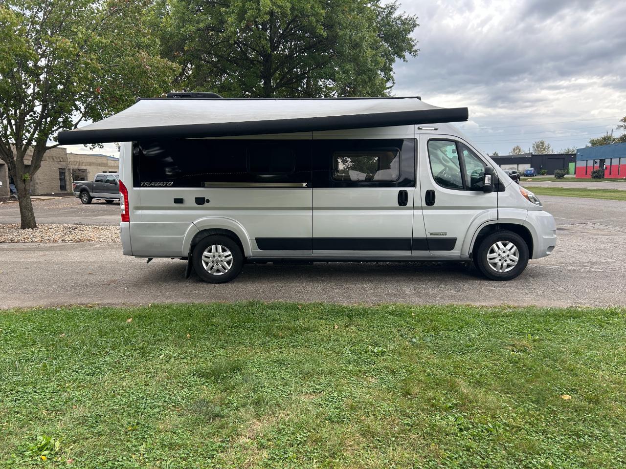 Winnebago Travato  2023