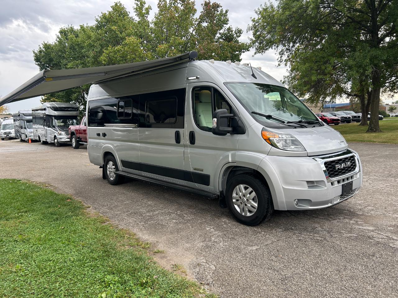 Winnebago Travato  2023