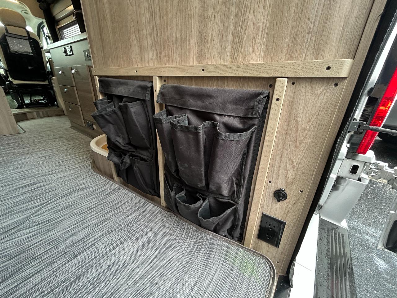 Winnebago Travato  2023