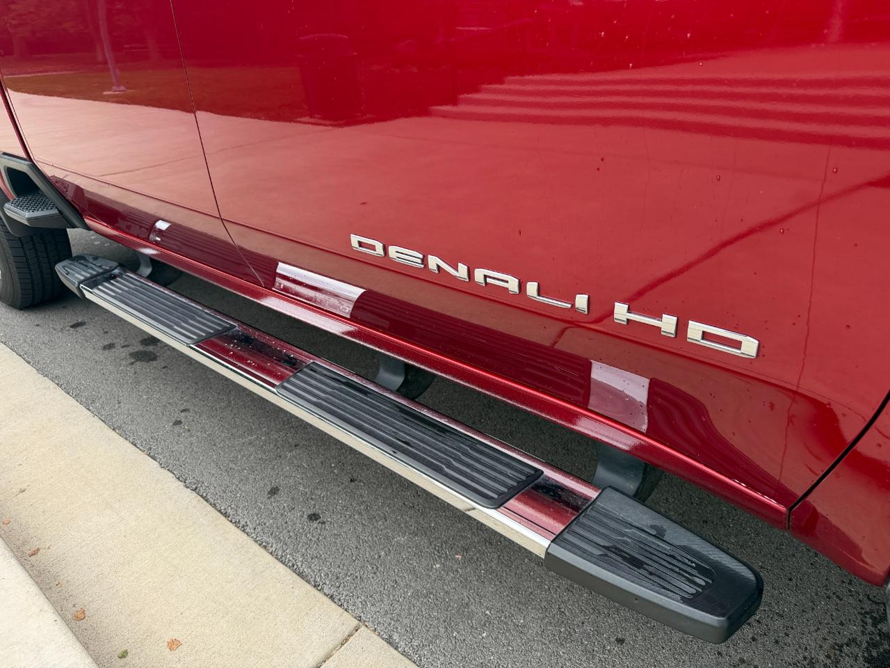 GMC Sierra 2500HD Denali Crew Cab 4WD 2021