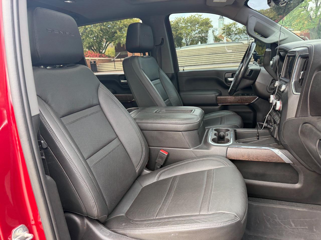 GMC Sierra 2500HD Denali Crew Cab 4WD 2021