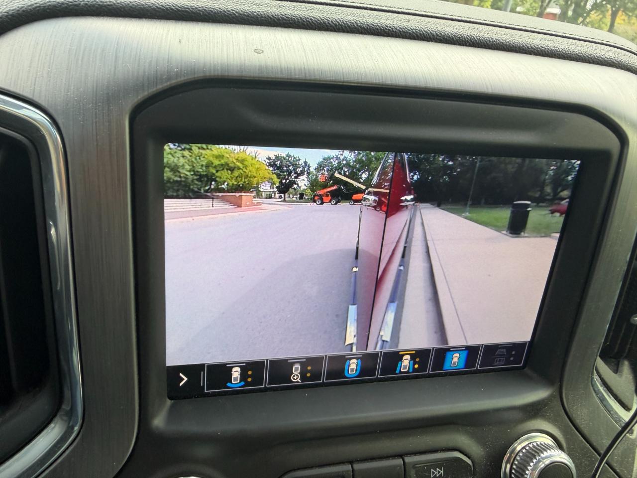 GMC Sierra 2500HD Denali Crew Cab 4WD 2021