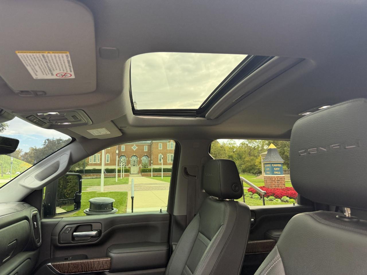 GMC Sierra 2500HD Denali Crew Cab 4WD 2021
