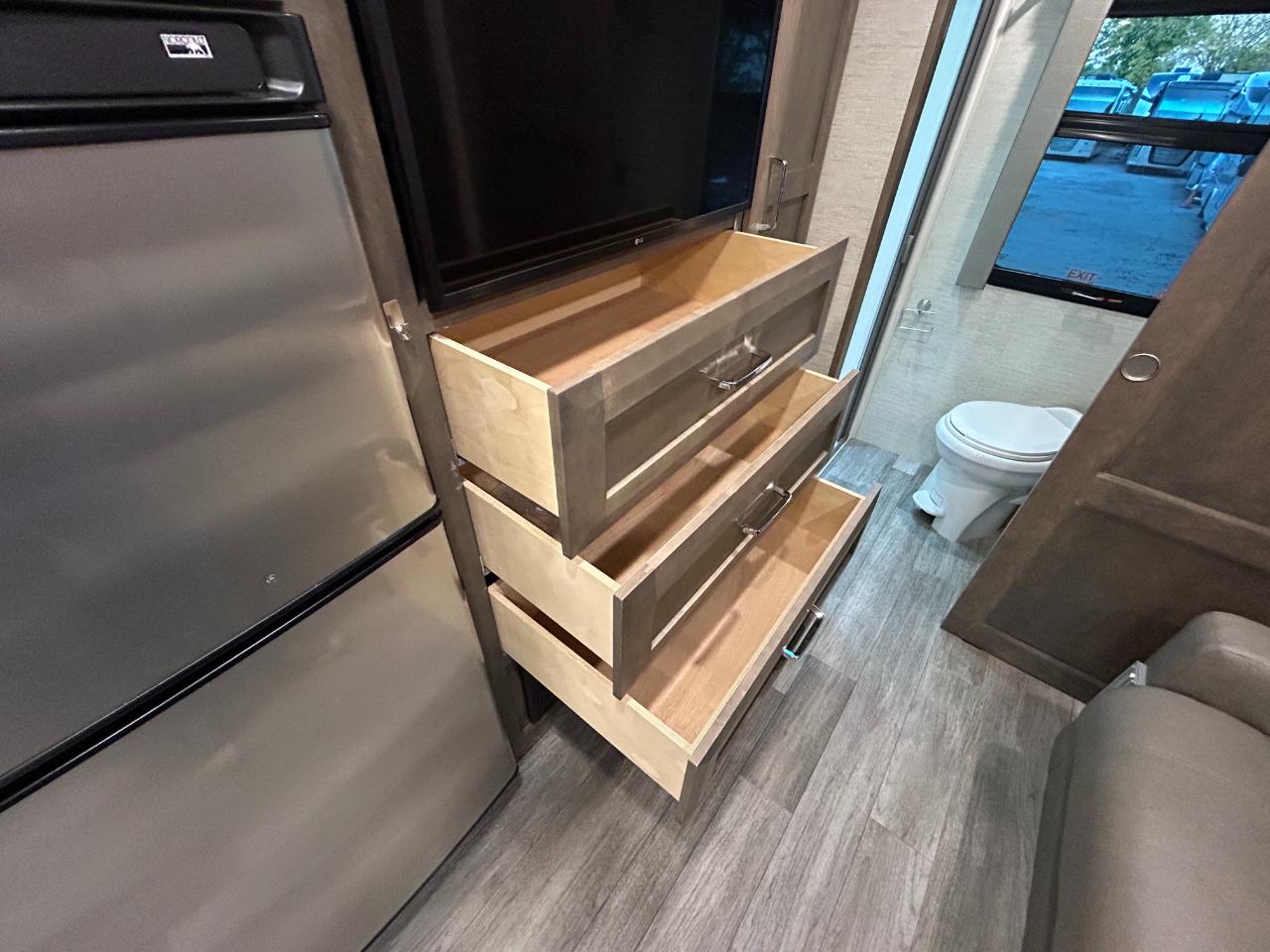 Tiffin Motorhomes Wayfarer  2023