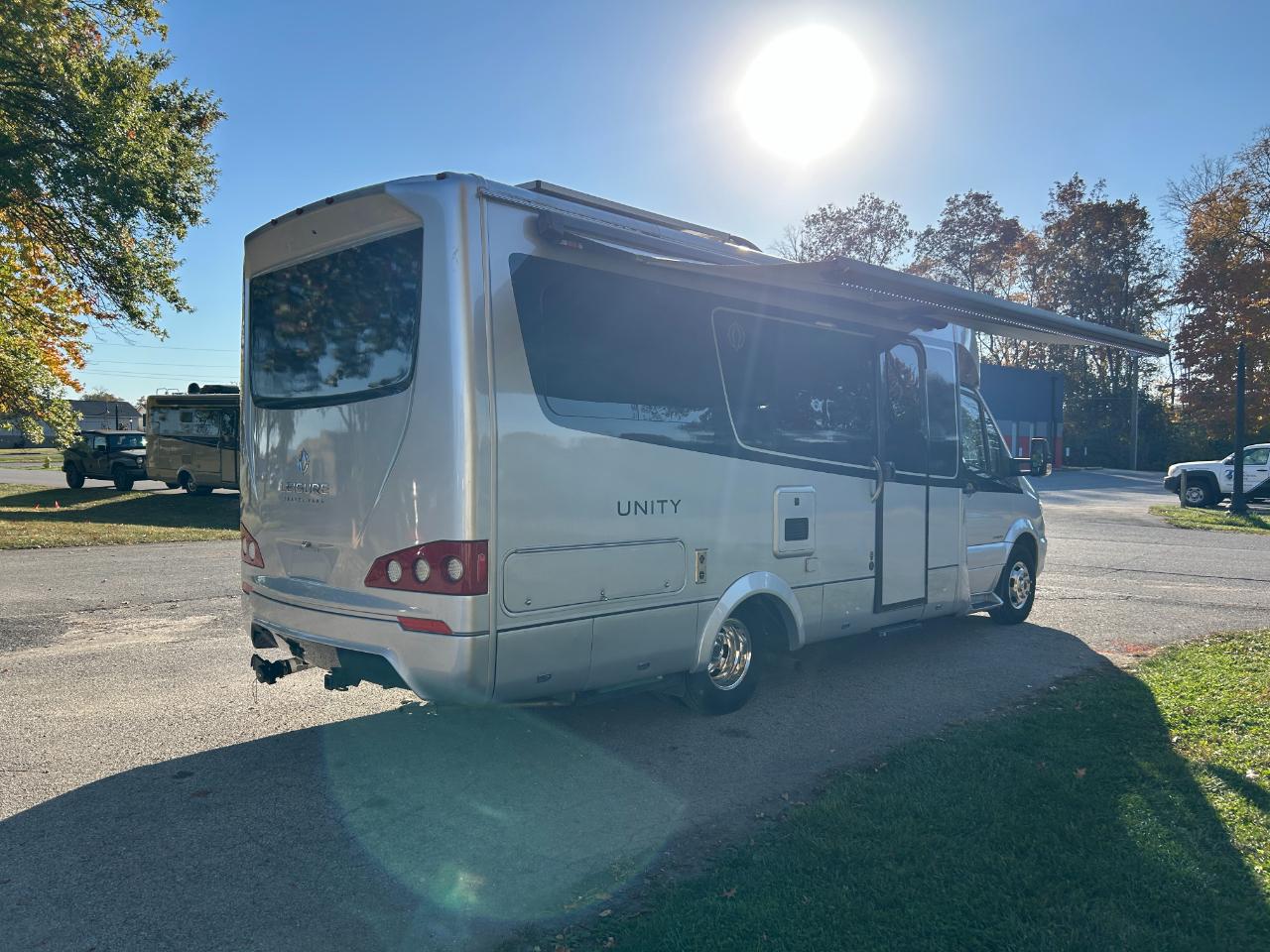 Leisure Travel UNITY U24CB  2019