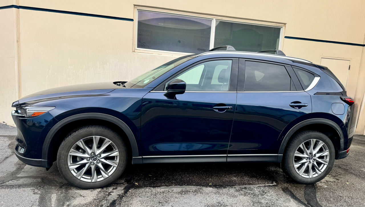 2021 Mazda CX-5 Grand Touring photo 2