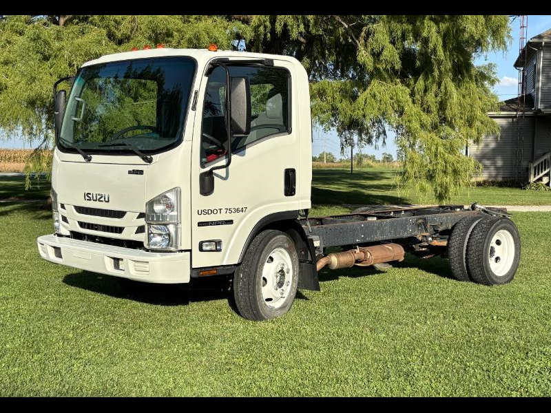 2019 Isuzu NPR HD 