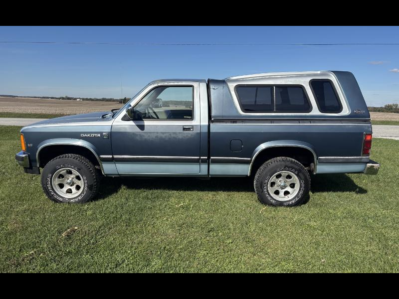 1987 Dodge Dakota Base